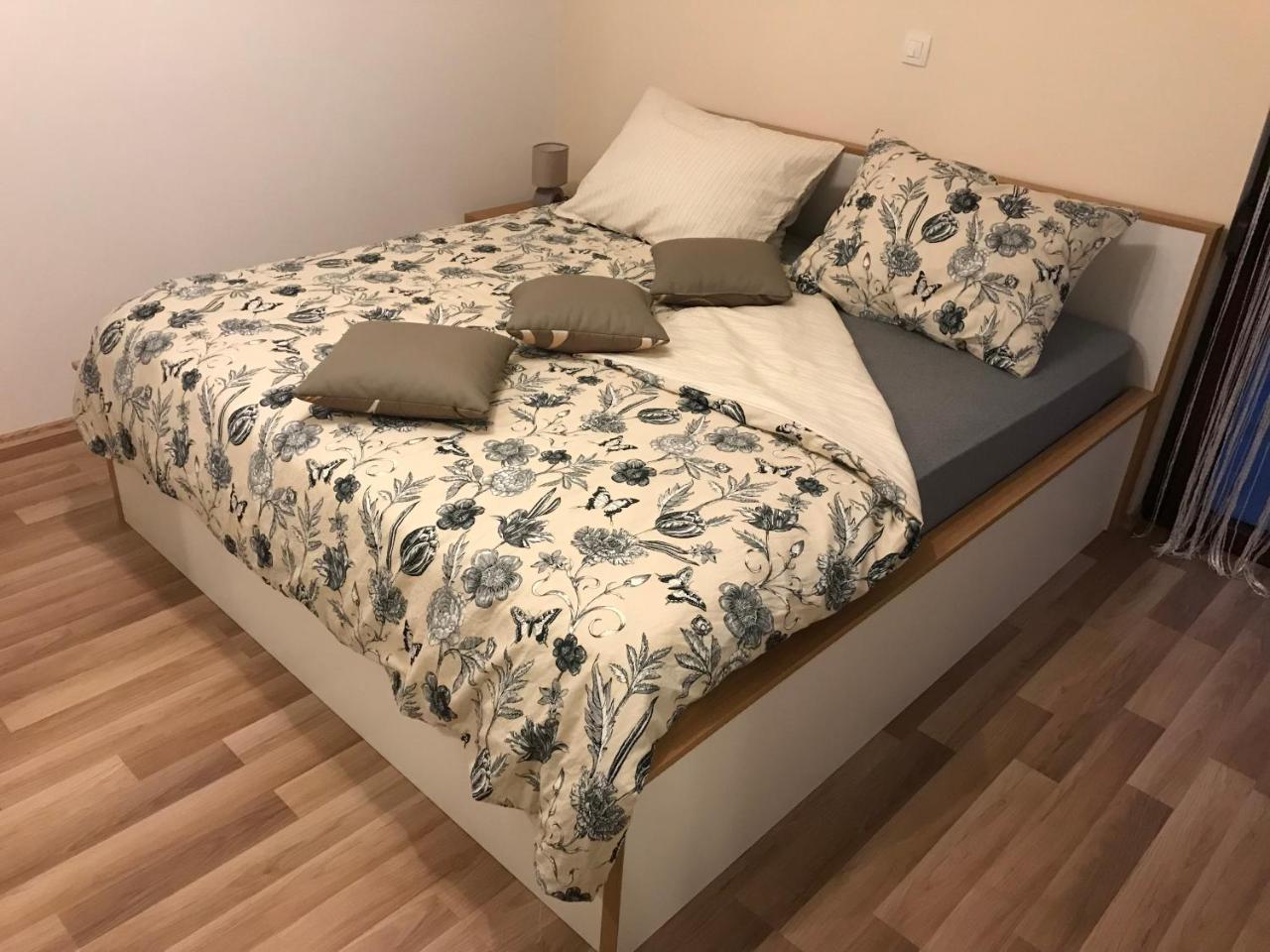 Apartman Mig 솔린 외부 사진